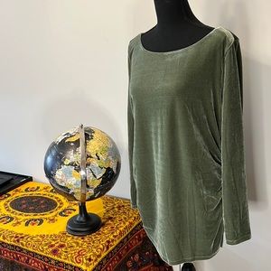 Lovely Loden Green Top!